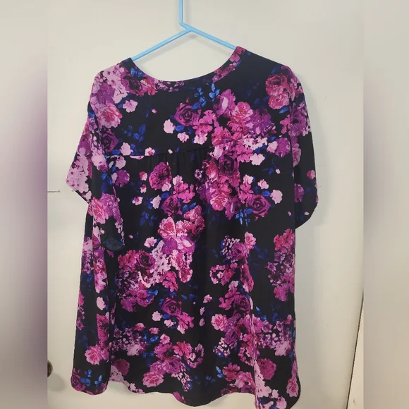 Torrid blouse - Picture 5 of 5